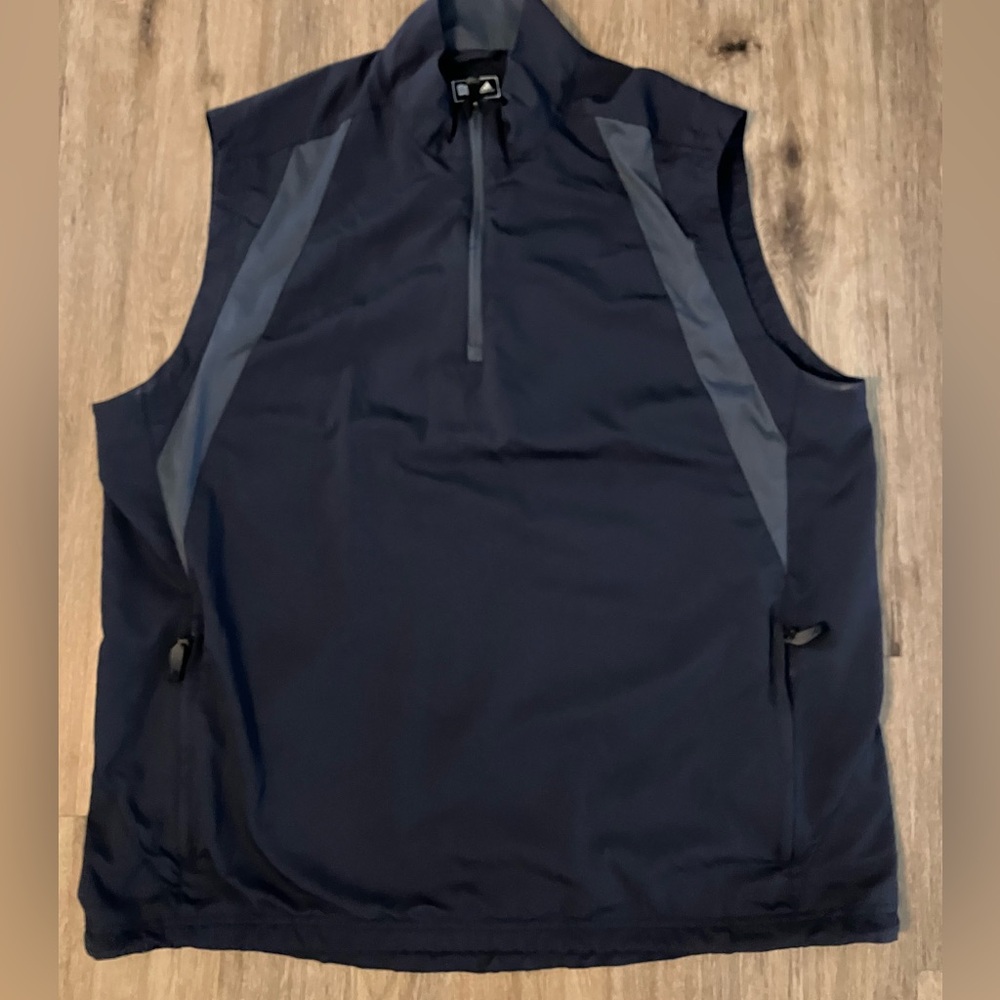 ADIDAS Men's 1/4 Quarter Zip Golf Vest.  Navy Blue.  Men's XL.